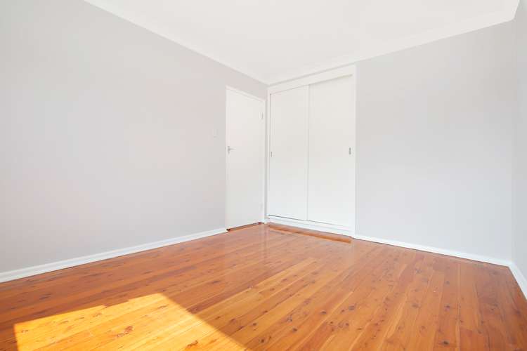 Third view of Homely unit listing, 3/11 Allen Street, Mount Keira NSW 2500