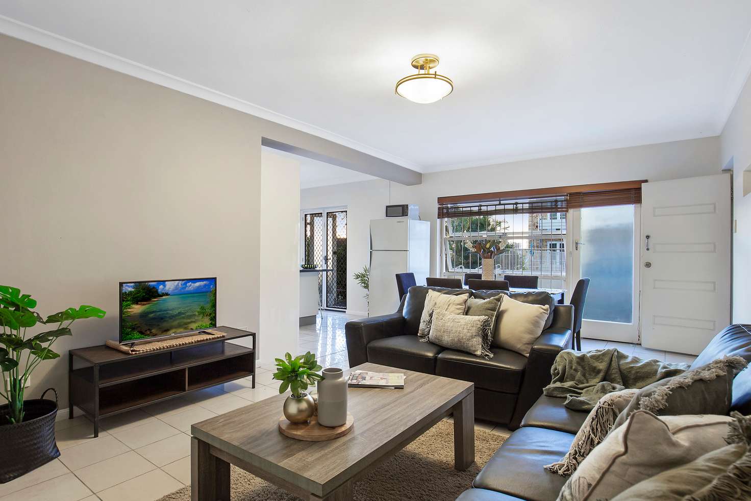 Main view of Homely unit listing, 1/170 Old Cleveland Road, Coorparoo QLD 4151