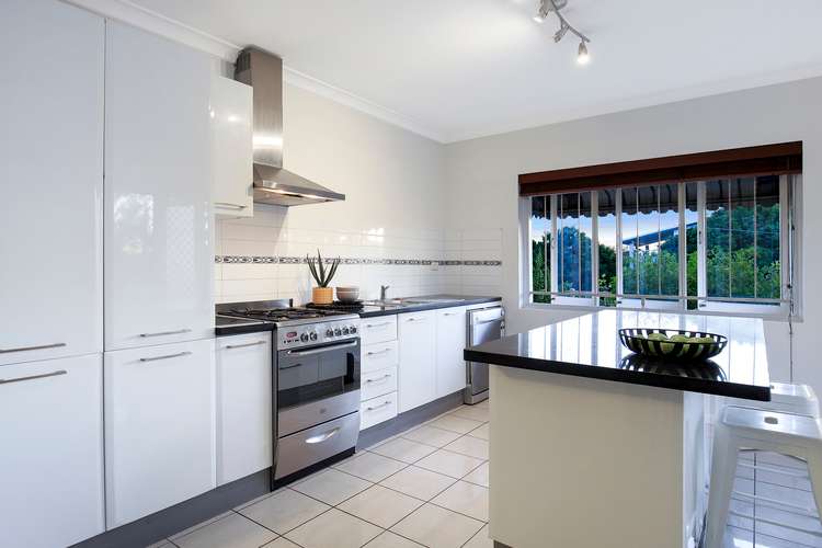 Fifth view of Homely unit listing, 1/170 Old Cleveland Road, Coorparoo QLD 4151