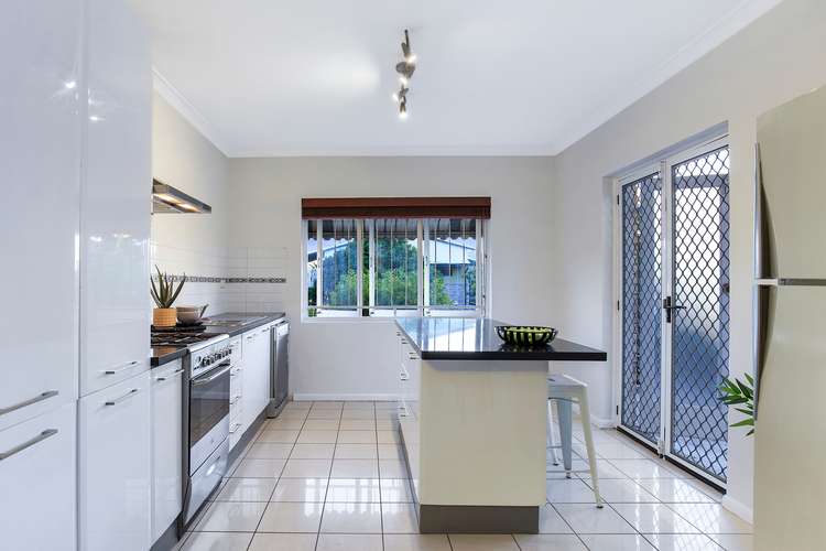 Sixth view of Homely unit listing, 1/170 Old Cleveland Road, Coorparoo QLD 4151