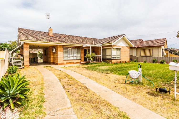 Second view of Homely house listing, 3 Civic Avenue, Echuca VIC 3564