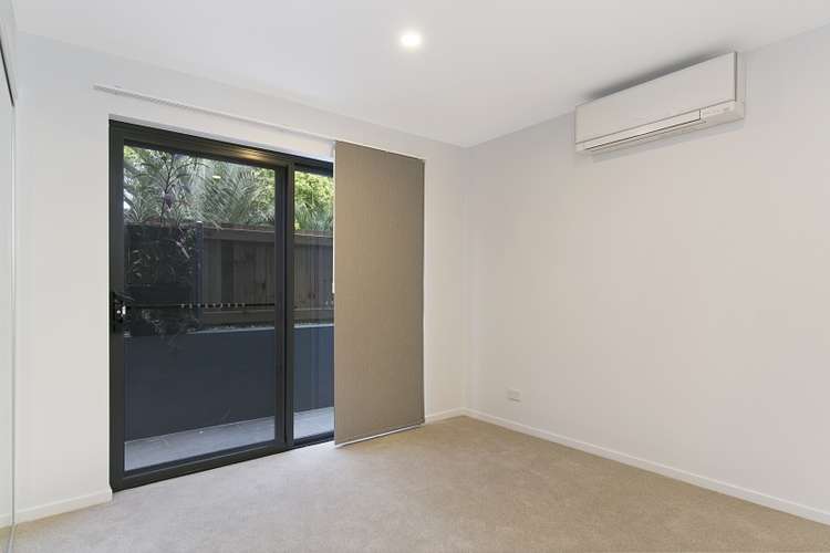Fifth view of Homely unit listing, 2/45 Clarence Road, Indooroopilly QLD 4068