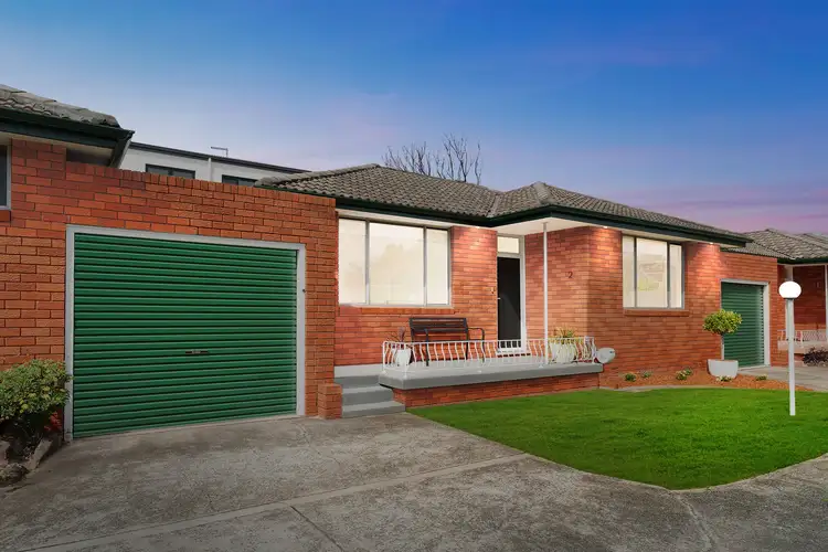 2/45 Evans Street