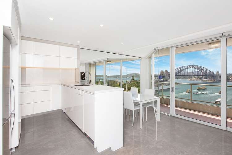Third view of Homely apartment listing, 1602/2 Phillip Street, Sydney NSW 2000