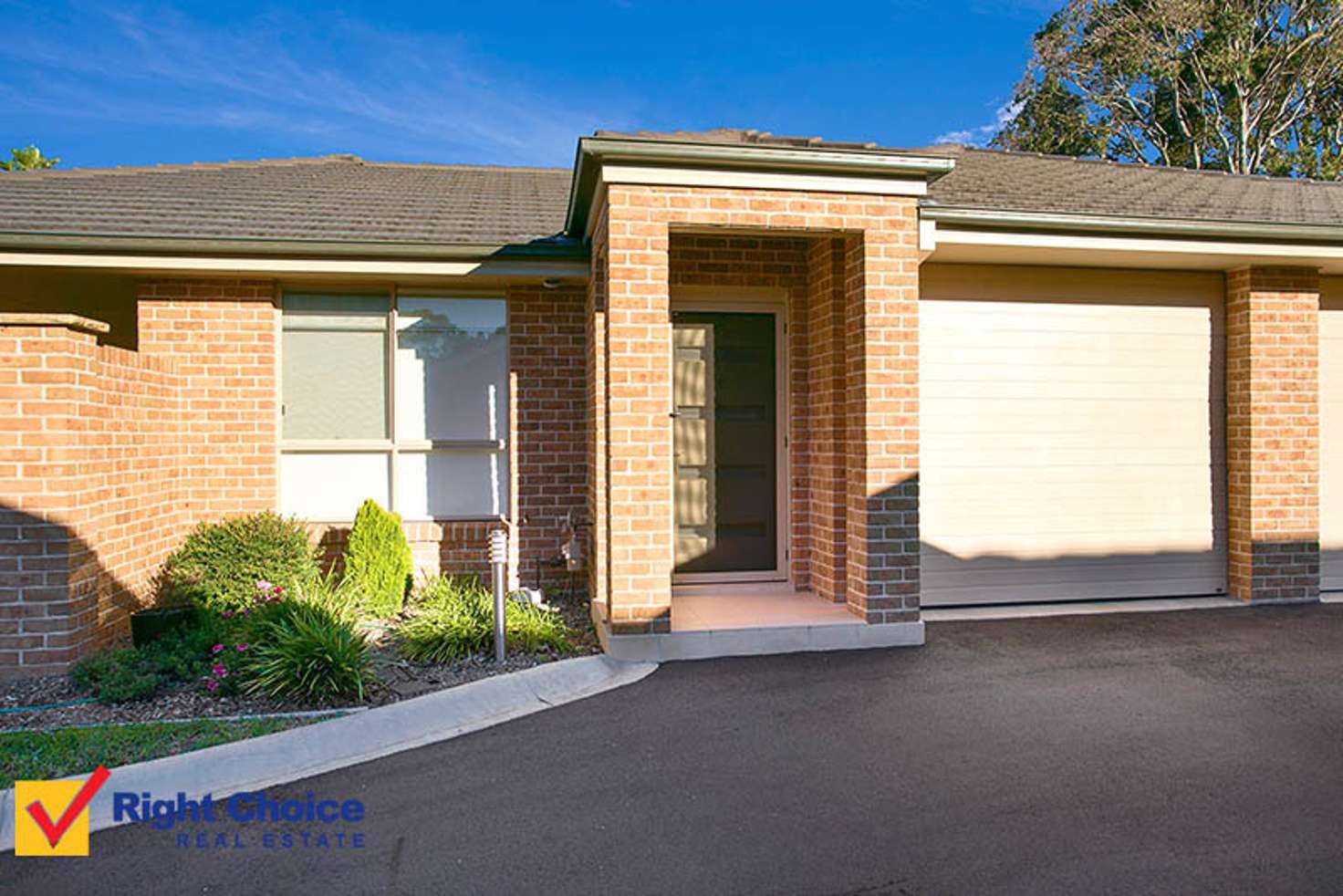 Main view of Homely villa listing, 2/12 Propane Street, Albion Park NSW 2527