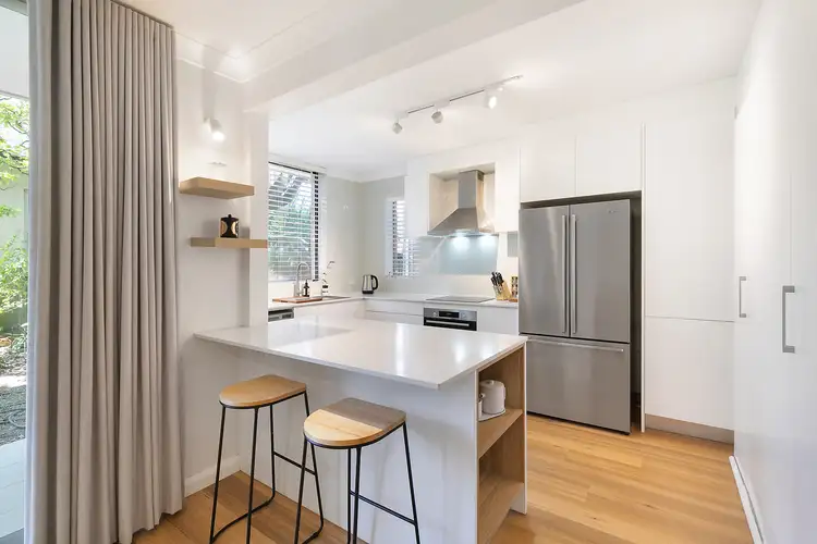 4/19 Selwyn Street