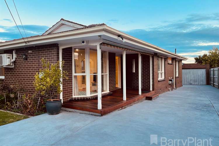 Main view of Homely house listing, 52 Shalimar Crescent, Dandenong North VIC 3175