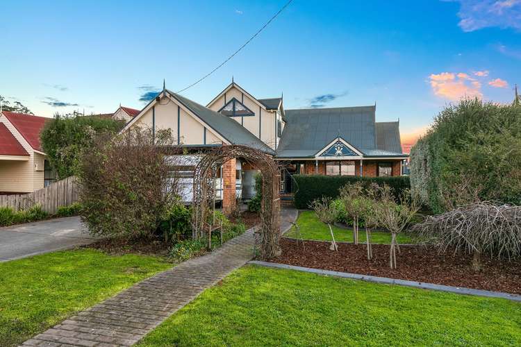 Second view of Homely house listing, 5 Wilson Court, Trafalgar VIC 3824