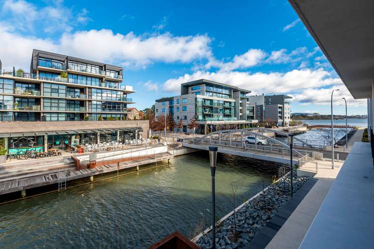 Main view of Homely apartment listing, 2/6 Trevillian Quay, Kingston ACT 2604