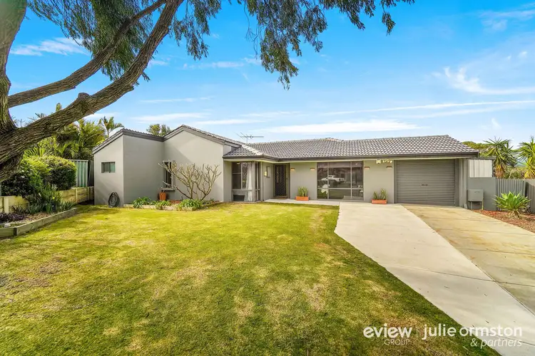 8 Torwood Grove