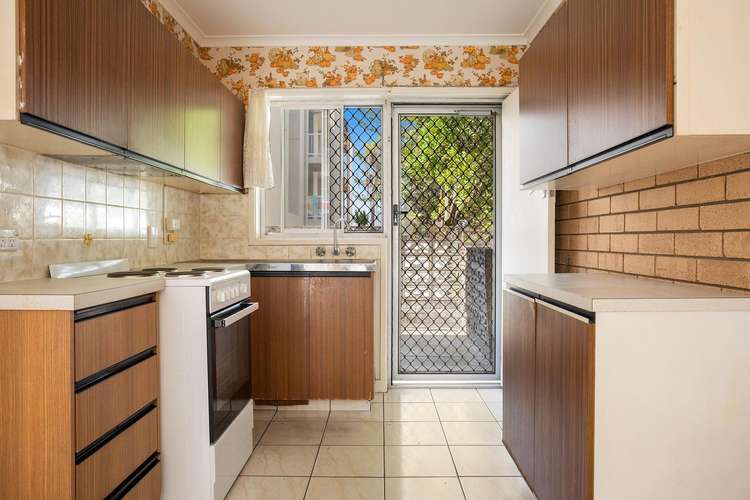 Fifth view of Homely unit listing, 2/4 Hedges Avenue, Mermaid Beach QLD 4218