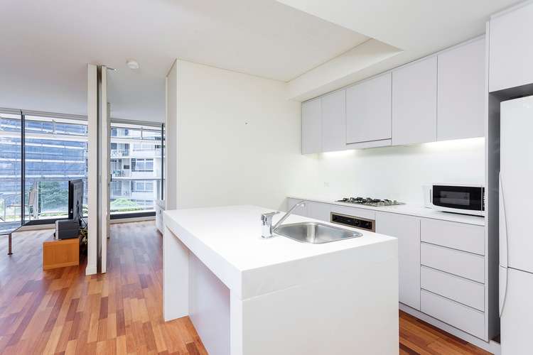 Third view of Homely apartment listing, 506/45 Shelley Street, Sydney NSW 2000