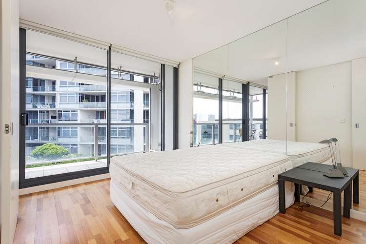 Fifth view of Homely apartment listing, 506/45 Shelley Street, Sydney NSW 2000