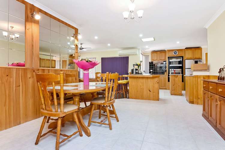 Sixth view of Homely house listing, 2 Jenour Court, Gelorup WA 6230