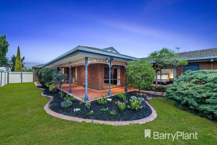 18 Golden Ash Grove, Hoppers Crossing VIC 3029
