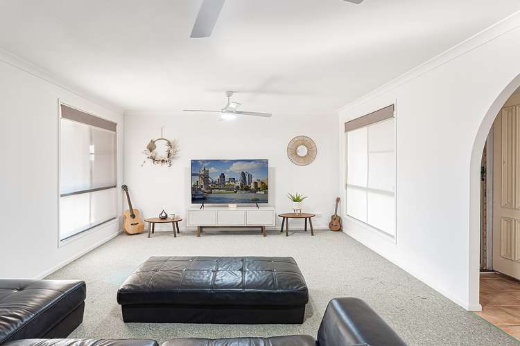 Second view of Homely house listing, 19 Waterview Drive, Lammermoor QLD 4703