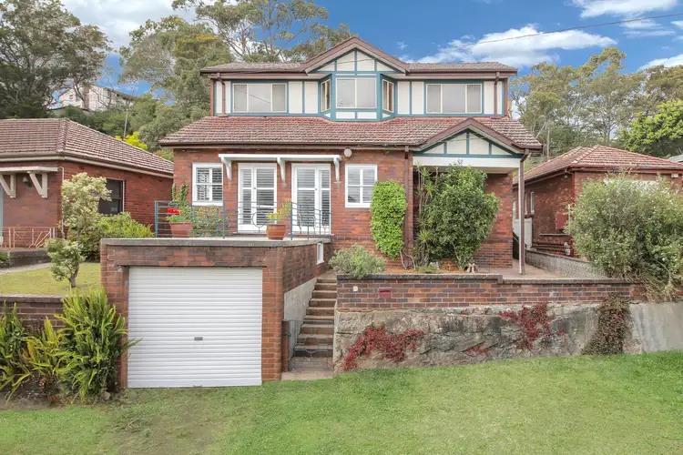 30 Macquarie Road