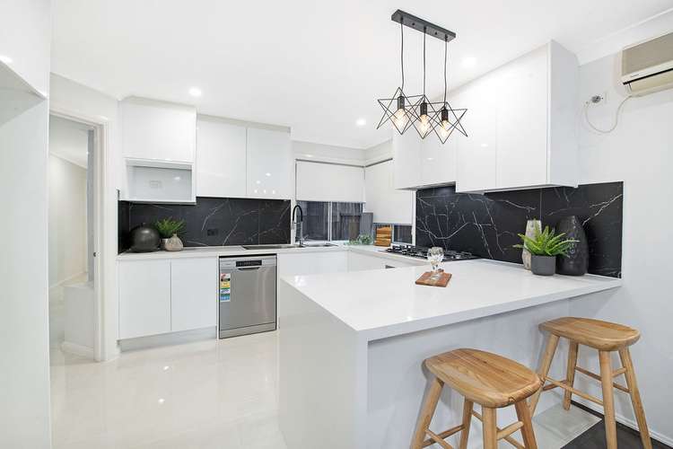 Sixth view of Homely house listing, 5 Angara Circuit, Glenwood NSW 2768