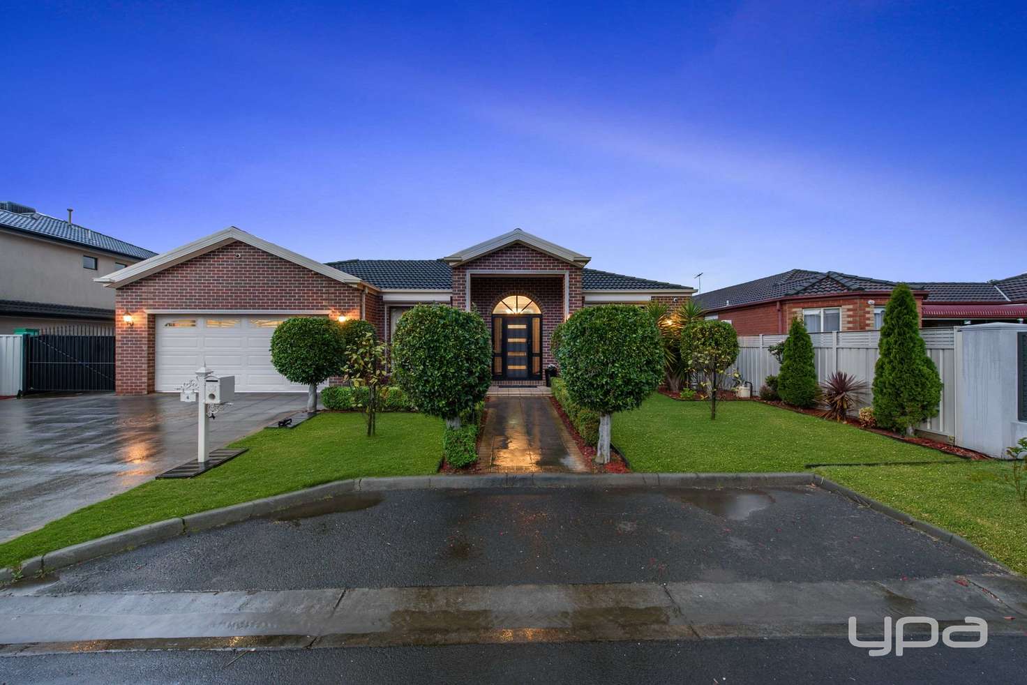 Main view of Homely house listing, 4 Parkside Close, Caroline Springs VIC 3023