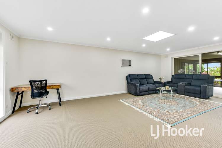 Fifth view of Homely house listing, 5 Sutherland Court, Endeavour Hills VIC 3802