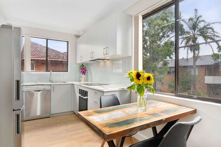 Third view of Homely apartment listing, 2/6 Caronia Avenue, Cronulla NSW 2230