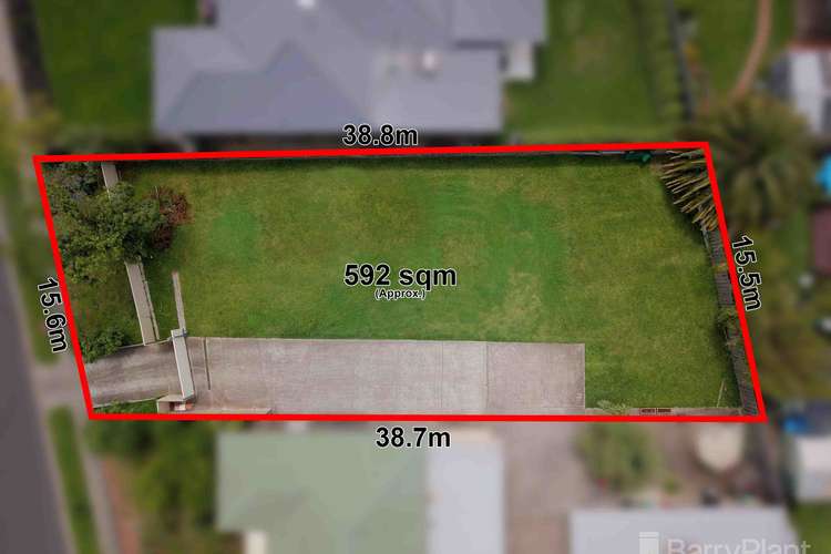 24 Summit Avenue, Oak Park VIC 3046