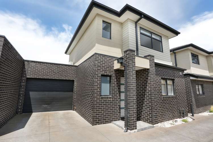 Main view of Homely townhouse listing, 2/100 Hilton Street, Glenroy VIC 3046