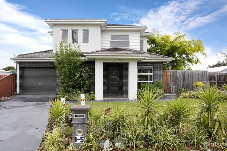Main view of Homely townhouse listing, 1/5 Dumbarton Street, Reservoir VIC 3073