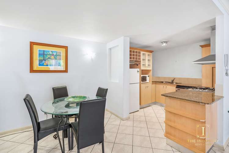 Fifth view of Homely unit listing, 1501/2-10 Greenslopes Street, Cairns North QLD 4870