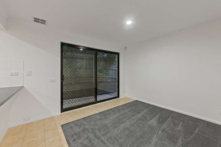 Sixth view of Homely unit listing, 44/5 Piney Ridge, Endeavour Hills VIC 3802