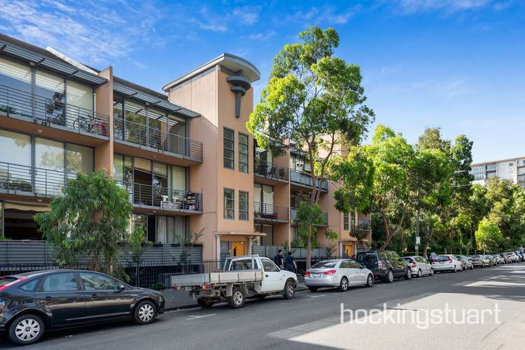 Main view of Homely apartment listing, 2/92 Wells Street, Southbank VIC 3006