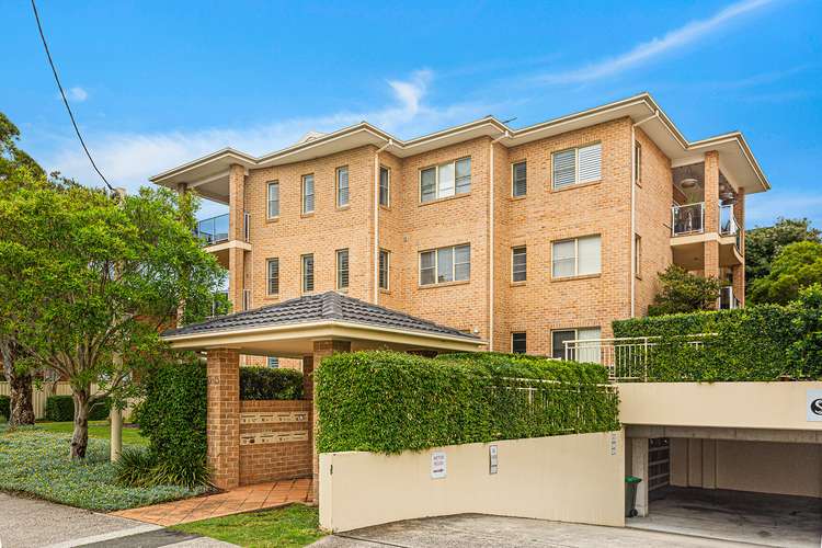 Main view of Homely unit listing, 15/13-15 Croydon Street, Cronulla NSW 2230