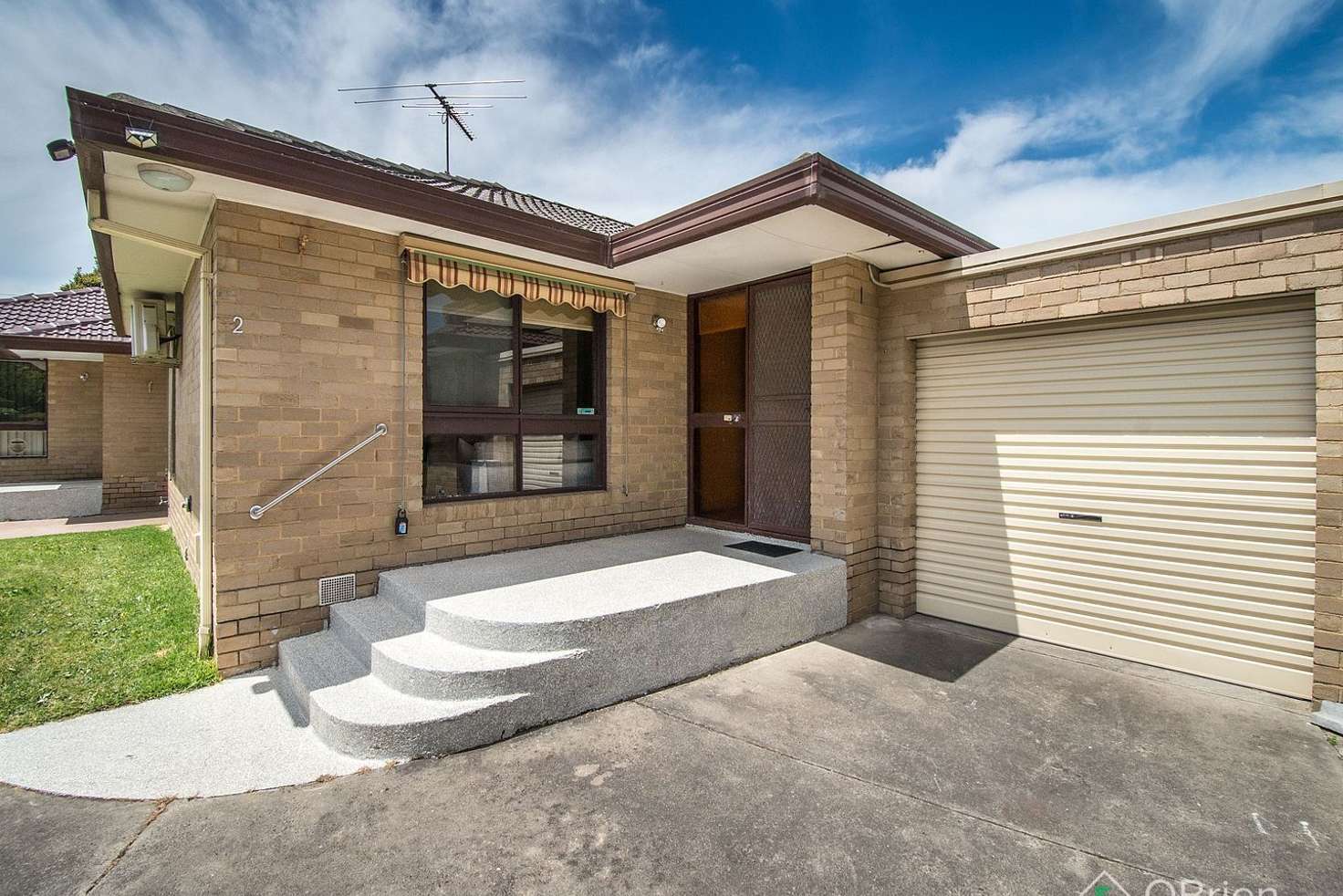 Main view of Homely unit listing, 2/18 Rosella Street, Murrumbeena VIC 3163