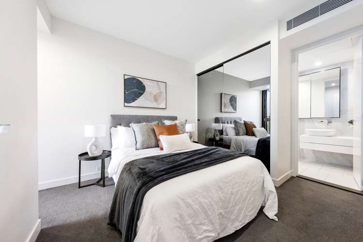 Sixth view of Homely apartment listing, 422/555 St Kilda Road, Melbourne VIC 3004