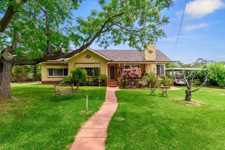Main view of Homely house listing, 272 High Street, Kangaroo Flat VIC 3555
