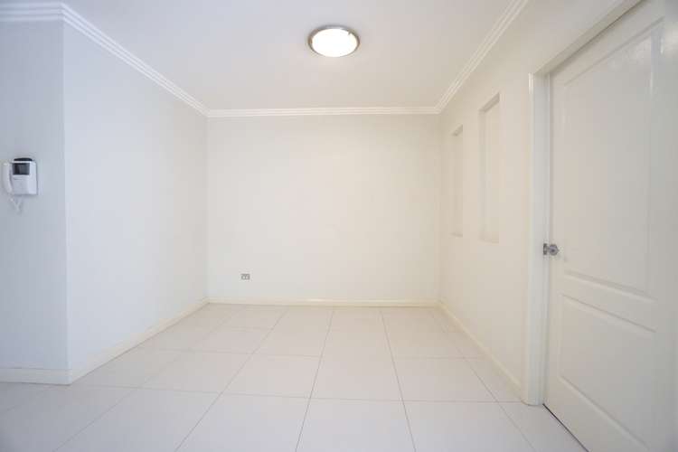 Third view of Homely apartment listing, 22/1-7 Young Road, Carlingford NSW 2118