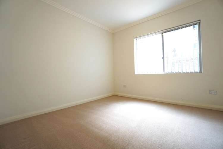 Fifth view of Homely apartment listing, 22/1-7 Young Road, Carlingford NSW 2118