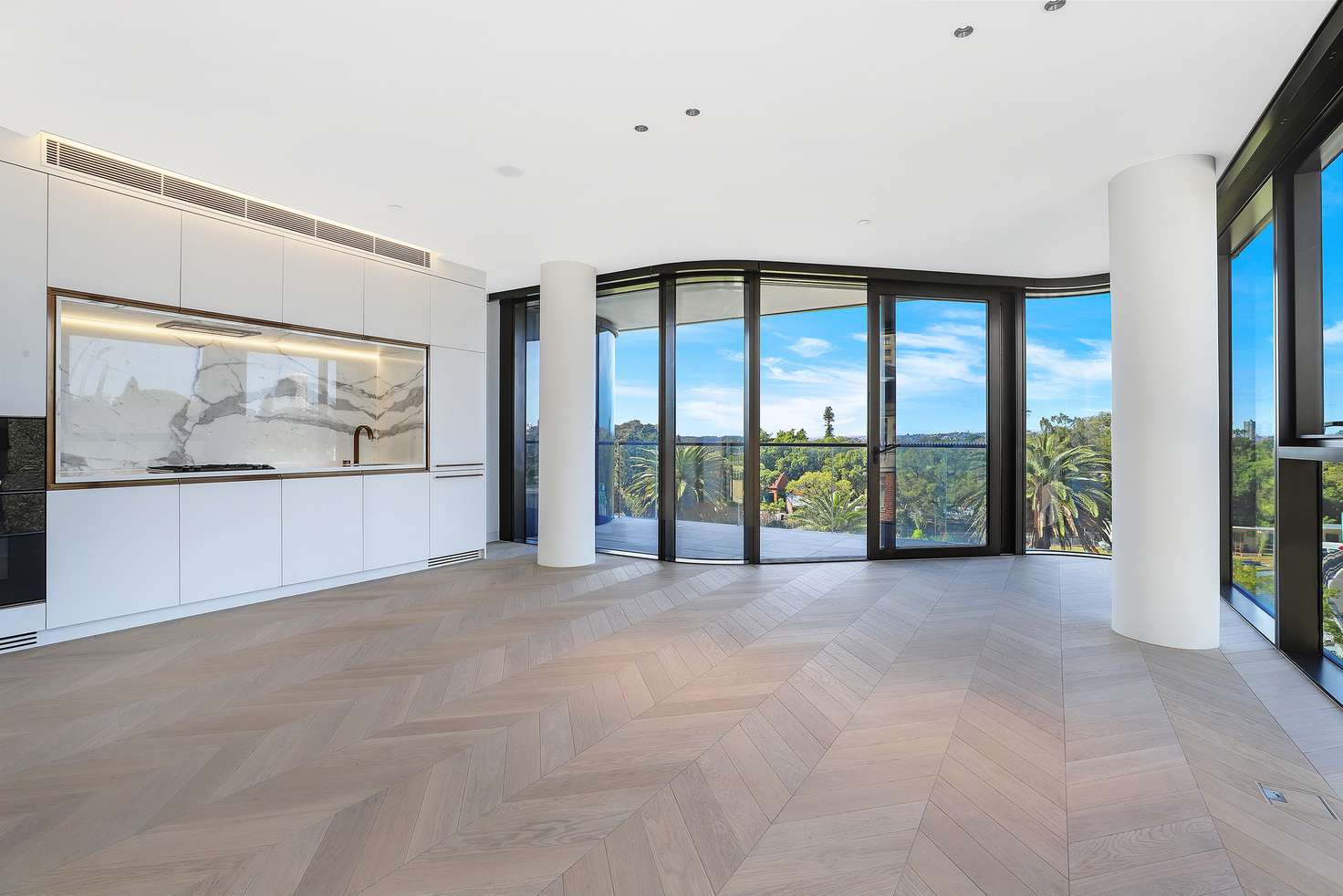 Main view of Homely apartment listing, Level 9/71 Macquarie Street, Sydney NSW 2000