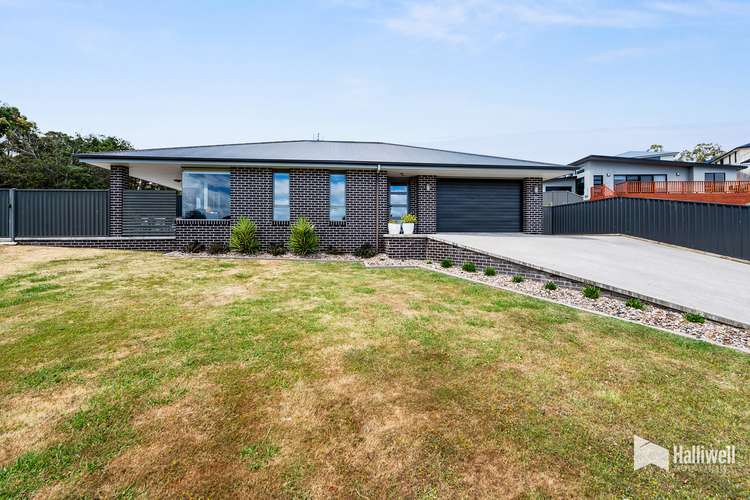 16 Washington Drive, Stony Rise TAS 7310