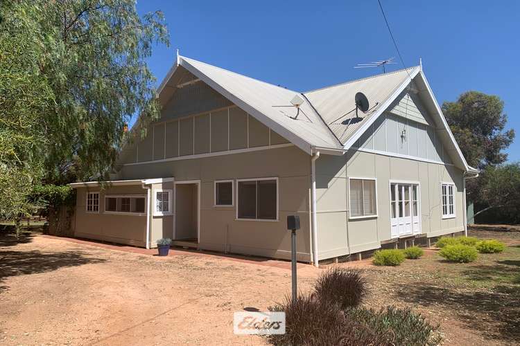 19 Peppertree Lane, Coomealla NSW 2717