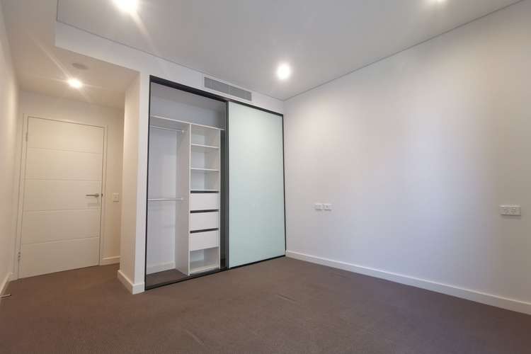 Fifth view of Homely apartment listing, Level 4/404/27 Church Avenue, Mascot NSW 2020