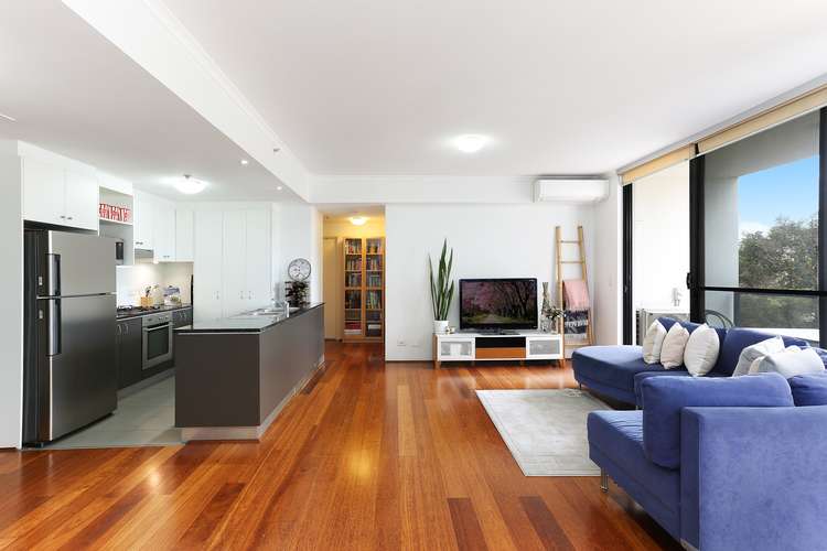Main view of Homely unit listing, 302/221 Sydney Park Road, Erskineville NSW 2043
