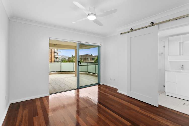 Fourth view of Homely apartment listing, 6/73 Dee Why Parade, Dee Why NSW 2099