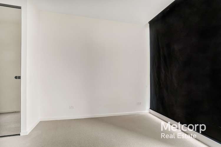 Fourth view of Homely apartment listing, 1604/25 Therry Street, Melbourne VIC 3000