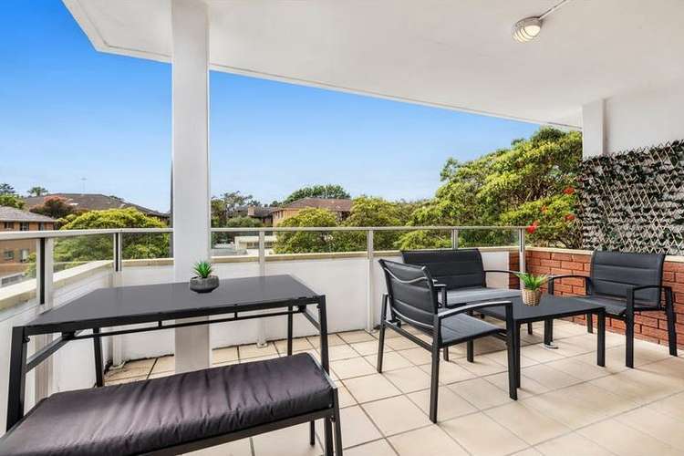 Second view of Homely apartment listing, 4/16 Avon Road, Dee Why NSW 2099