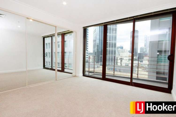 Third view of Homely apartment listing, 902/398 Lonsdale Street, Melbourne VIC 3000