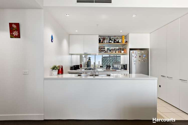 Third view of Homely apartment listing, 1710/1 Freshwater Place, Southbank VIC 3006