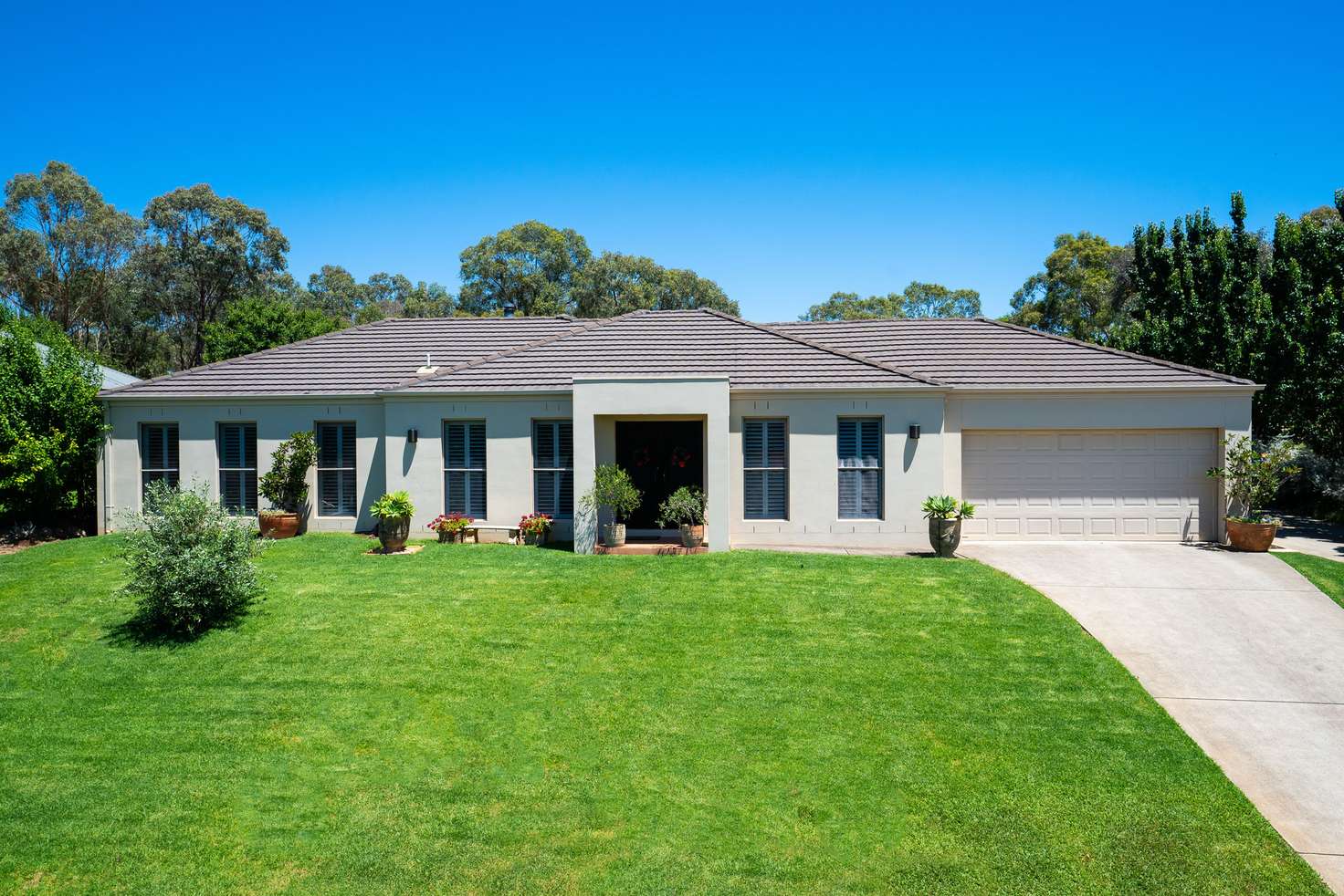 Main view of Homely house listing, 1/39 Florence Crescent, West Albury NSW 2640