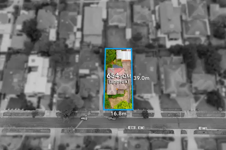 8 Boyanna Road