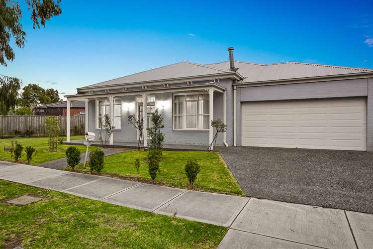 Main view of Homely house listing, 11 Bimberry Circuit, Clyde VIC 3978